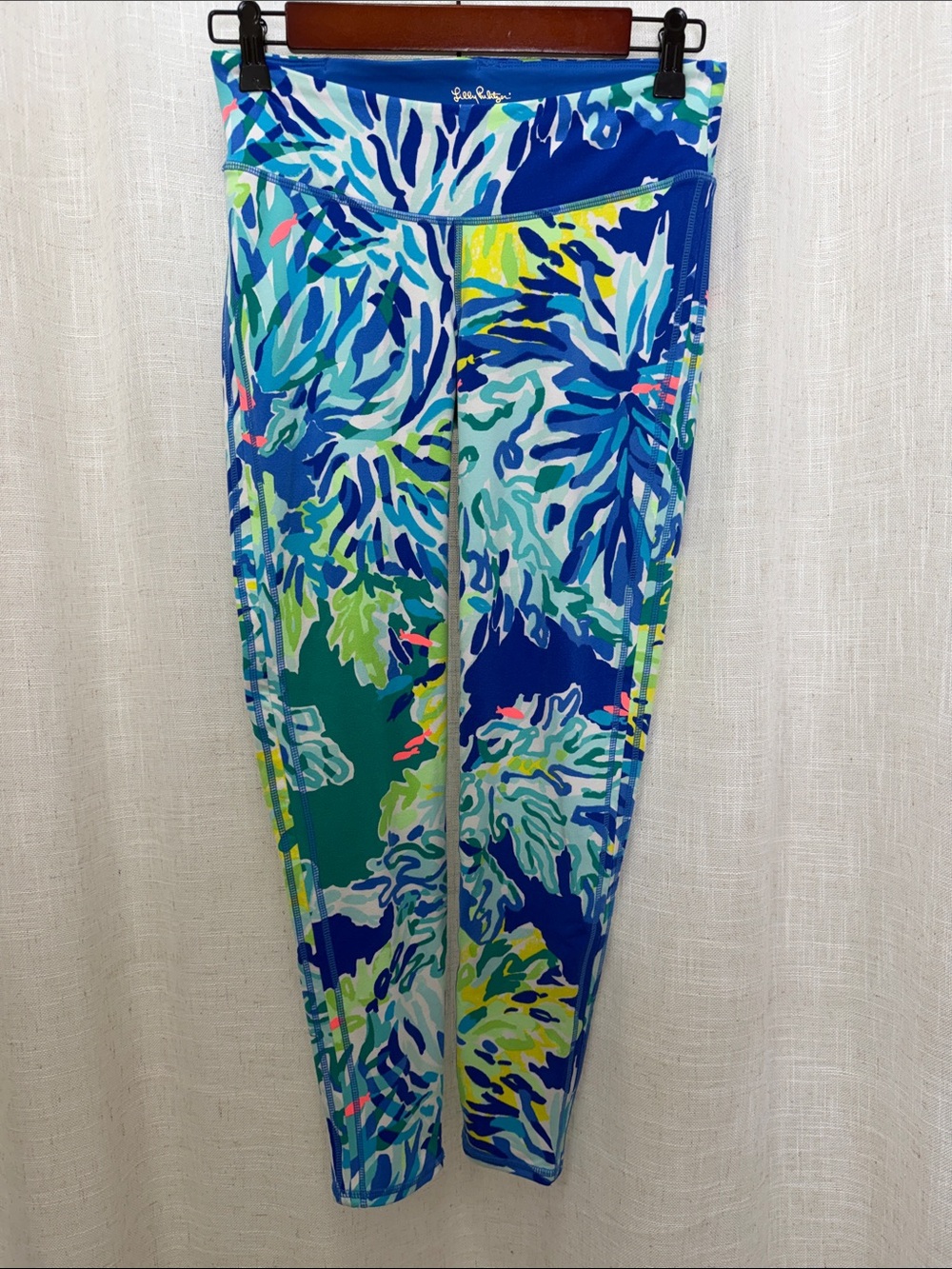 Lilly Pulitzer Luxletic Multicolor Tropical Print Leggings Size Small